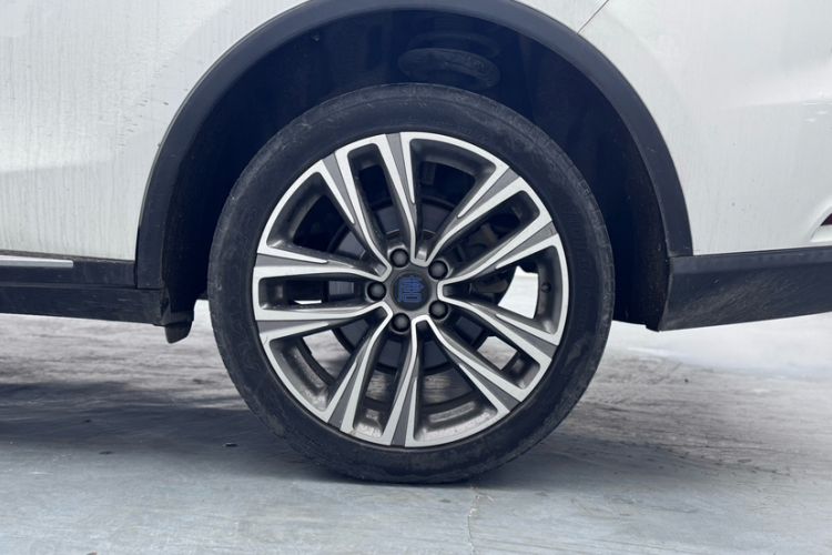 Used BYD Tang 2018 2.0T Automatic SmartConnect Prestige 7-Seater China V Standard