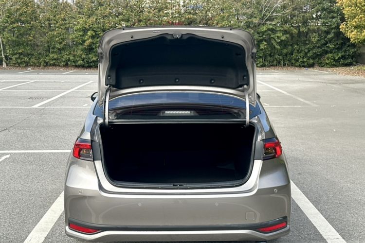 Used Toyota Allion 2022 2.0L Elite Edition
