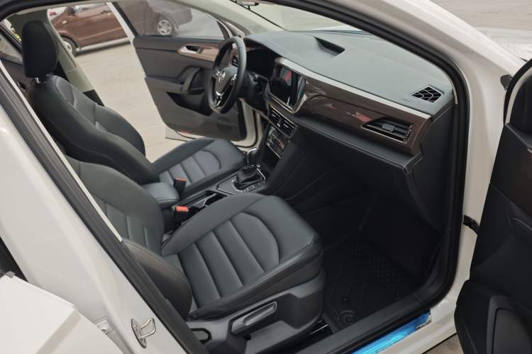 Used Volkswagen Tharu 2022 280TSI Two-Wheel Drive Comfort Edition