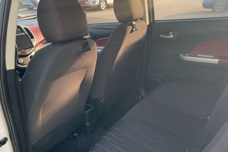 Used Changan Benni 2015 1.4L IMT Luxury Model China V Standard
