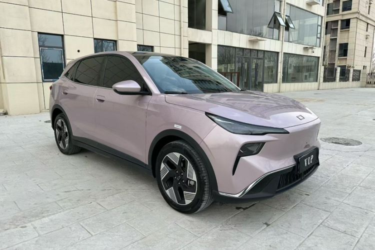 Used Bestune Yueyi 03 2025 565km Premium Edition Exterior 2