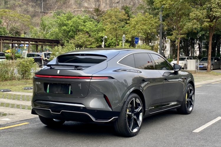 Used Avatr 11 2024 730 Luxury Edition with Three Lasers and Rear-Wheel Drive
