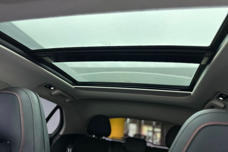 Used Lynk & Co 02 2018 1.5T DCT Two-Wheel Drive Pro Version China V Emission Standard
