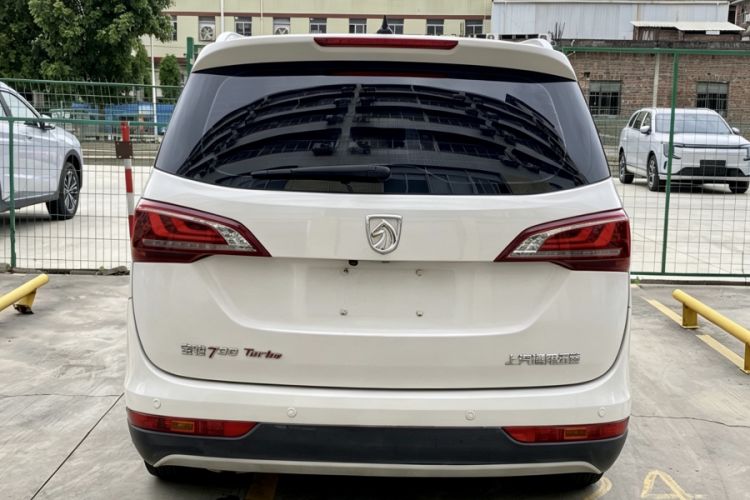 Used Baojun 730 2019 1.5T CVT Flagship Model 7 Seats China VI Emission Standard