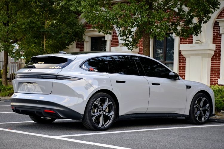 Used Nio ET5T 2025 75 kWh Touring