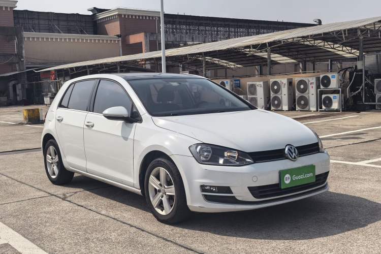 Used Volkswagen Golf 2016 1.6L Automatic Comfort Model Exterior 3