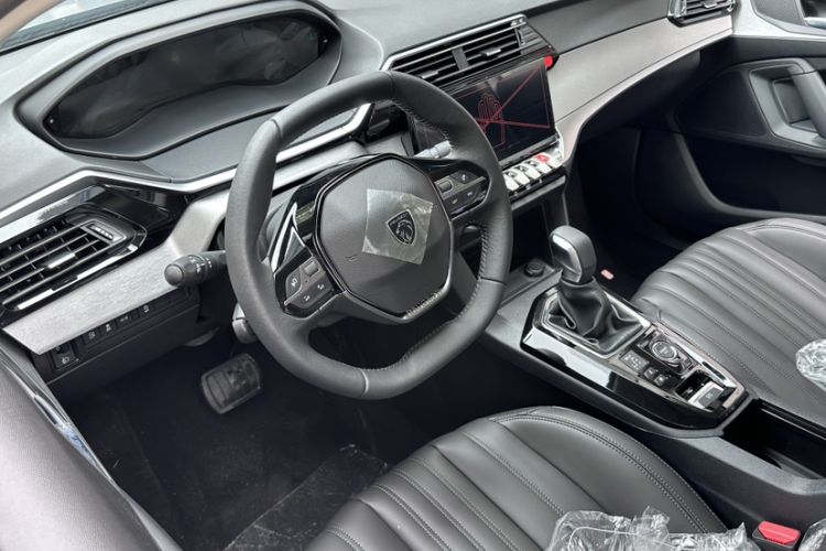 Used Peugeot 408 2022 1.6T Light-Chasing Edition