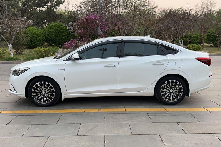 Used CHANGAN Eado 2018 High-Energy Edition 1.6L GDI Automatic Zhenfeng Model China V Standard
