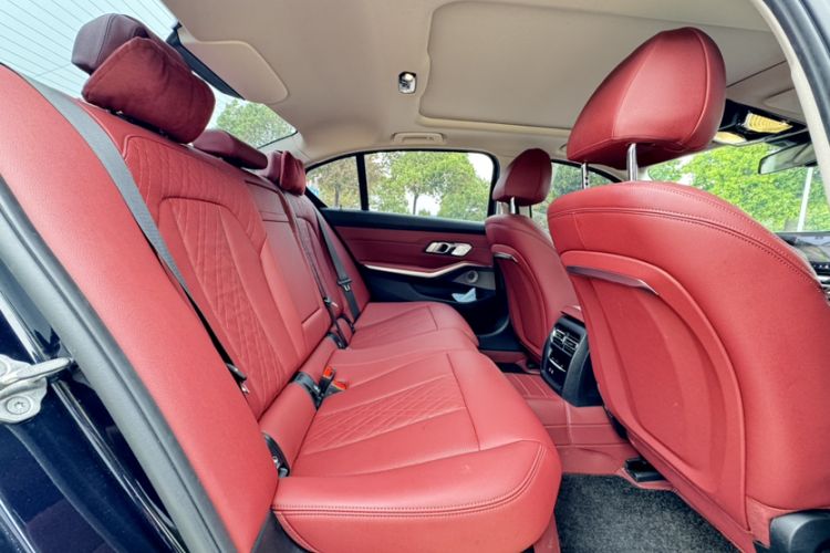 Used BMW 3 Series 2024 325Li M Sport Package Interior 4