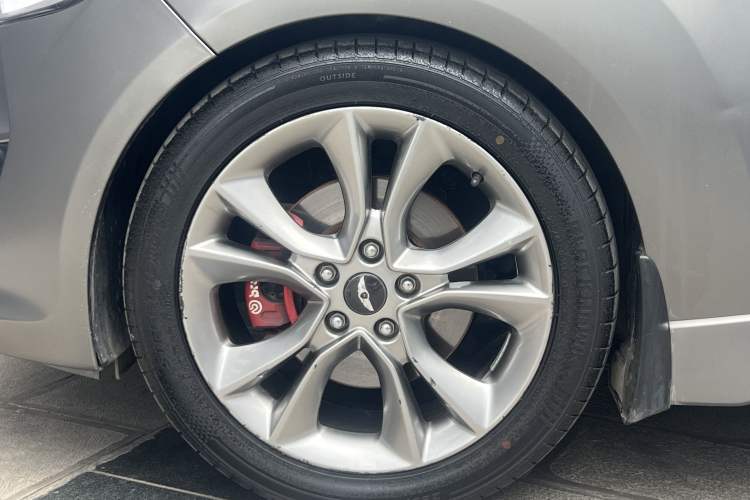 Used Hyundai Veloster 2015 1.6T Automatic Luxury Edition