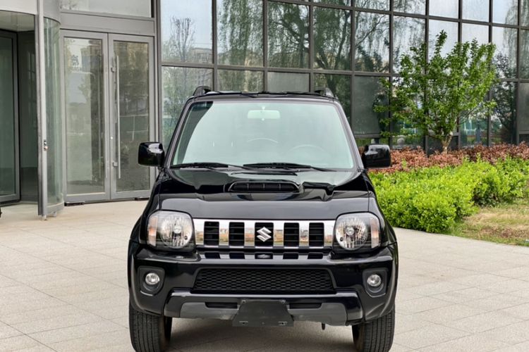 Used Suzuki Jimny 2015 1.3 AT JLX Exterior 4