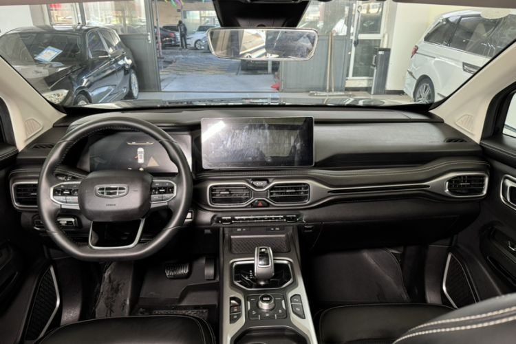 Used Geely Auto Haoyue 2020 1.8TD DCT Flagship 7-Seater
