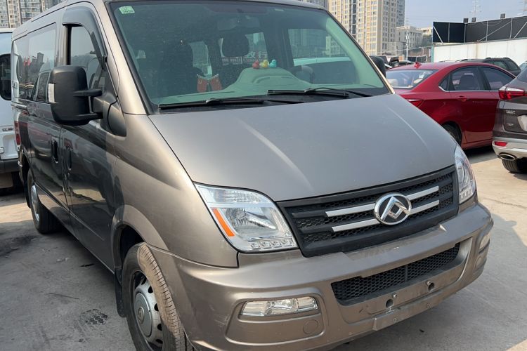 Used SAIC MAXUS Xintu V80 2021 2.0T Manual Classic Aoyuntong Short Wheelbase Ultra-Low Roof 5/6-Seater