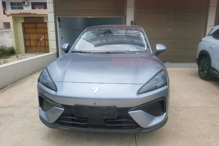 Used Baojun Yunhai 2024 140km Plug-in Hybrid Version