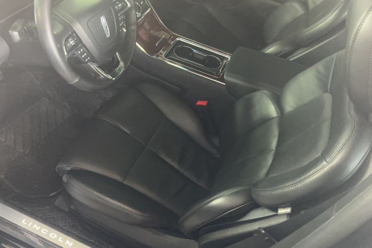 Used Lincoln Continental 2019 2.0T Two-Wheel Drive Luxury Edition China VI Standard