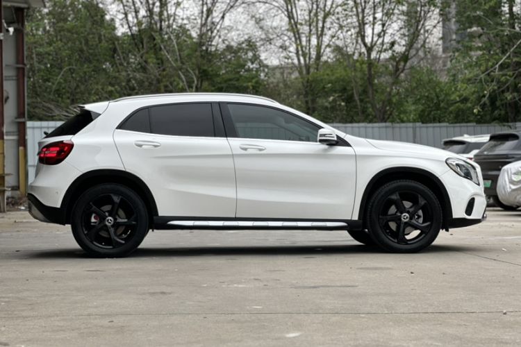 Used Mercedes-Benz GLA 2019 GLA 200 Dynamic Edition Exterior 3