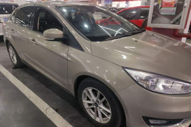 Used Ford Focus 2015 Sedan 1.6L Automatic Trend Model