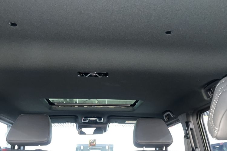 Used 212 T01 2024 2.0T Mechanic
