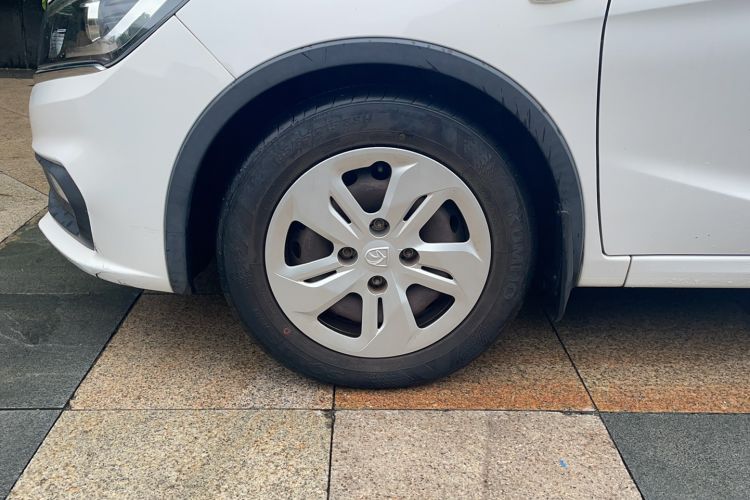 Used Baojun 310W 2017 1.5L Manual Comfort Version China VI Emission Standard