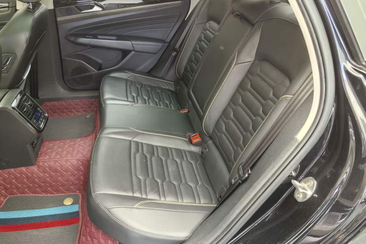 Used Volkswagen Passat 2020 Facelift 330TSI Elite Edition China VI Standard Exterior 6