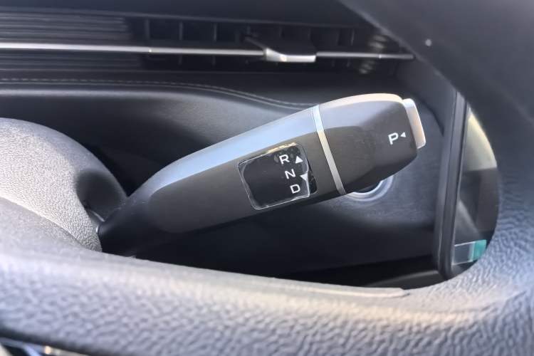 Used CHANGAN OSHAN 520 2025 Standard Edition