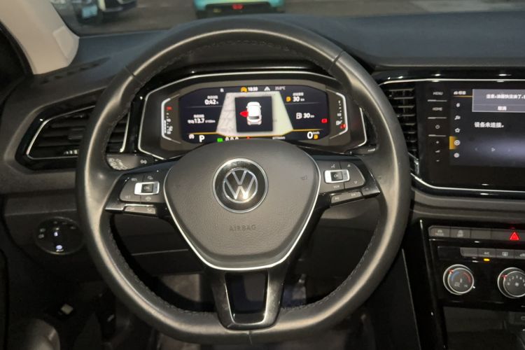 Used Volkswagen T-ROC 2022 280TSI DSG Two-Wheel Drive Elite PLUS