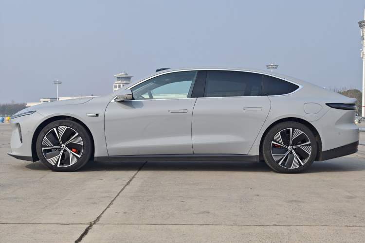 Used Nio ET7 2023 100kWh Signature Edition