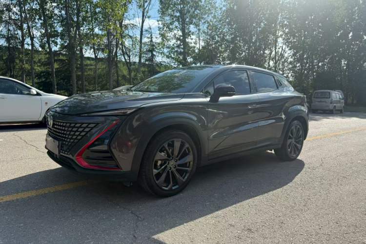 Used CHANGAN UNI-T 2020 1.5T Prestige Version