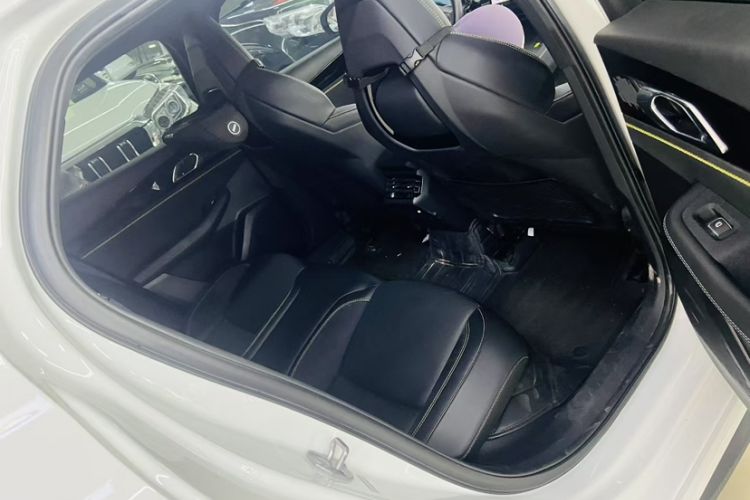 Used Lynk & Co 03 2023 1.5TD DCT JingPro