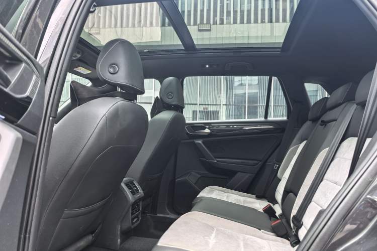 Used Volkswagen Tayron 2022 380TSI Four-Wheel Drive R-Line Connected Version Interior 11