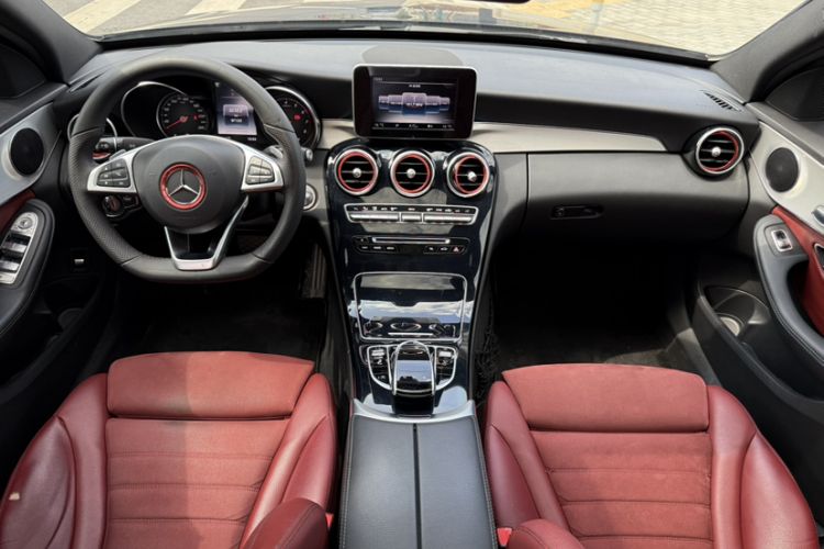 Used Mercedes-Benz C-Class 2017 Restyled C 200 Sport Edition Interior 3