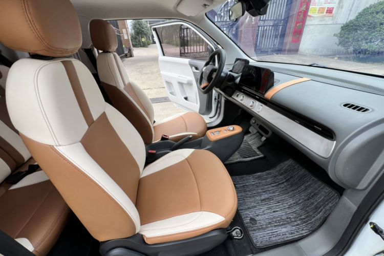 Used CHANGAN NEVO Lumin 2023 205km Xiangqin Version
