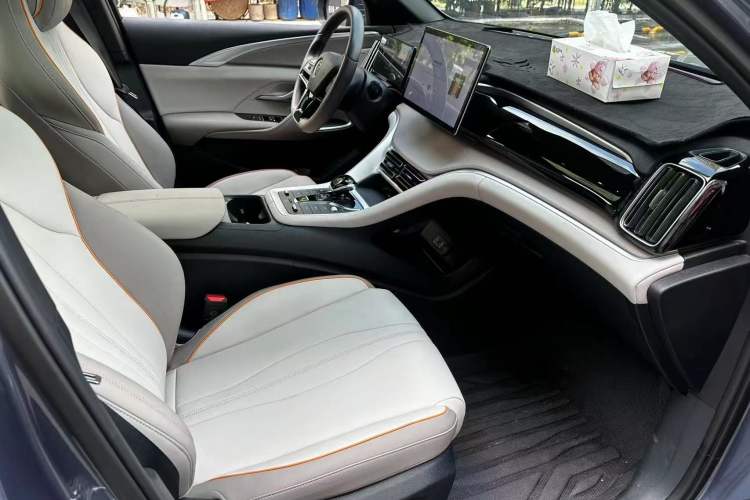 Used BYD Song Pro New Energy 2023 Champion Edition DM-i 110KM Beyond Model Interior 6