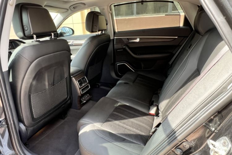 Used JAC Group Refine A60 2017 1.5 TGDI Automatic Luxury Model Interior 7