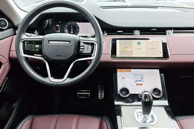 Used Land Rover Range Rover Evoque 2023 Aurora L 249 PS Luxury Edition