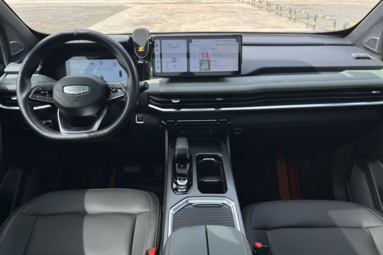 Used Geely Auto Haoyue L 2023 2.0T DCT Prestige Edition