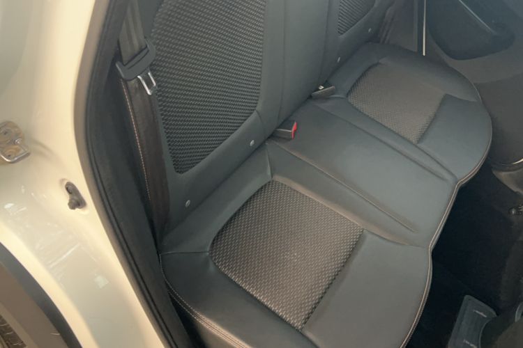 Used Dongfeng NAMMI BOX 2022 Chasing Wind Edition 331 km Standard Model
