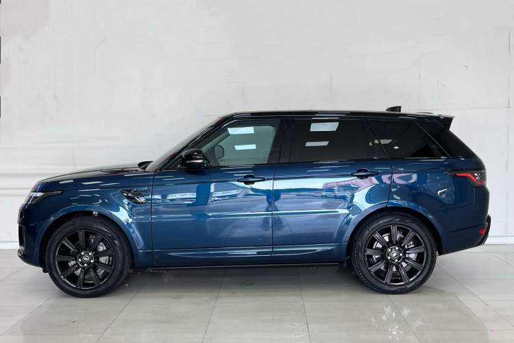 Used Land Rover Range Rover Sport 2022 3.0 L6 Ink Blue Glitter Edition