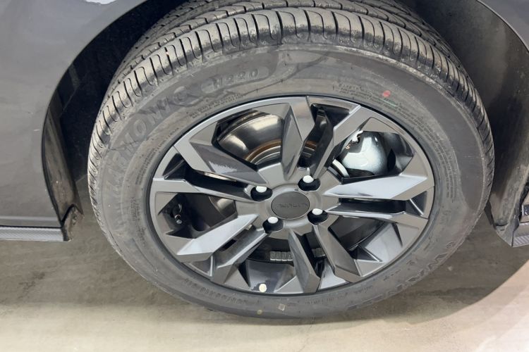 Used Dongfeng Aeolus Yixuan 2025 1.5L Automatic Luxury Version