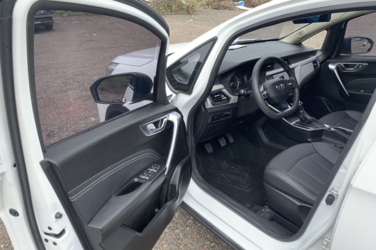 Used Geely Auto Vision X3 2020 1.5L Manual Elite Edition
