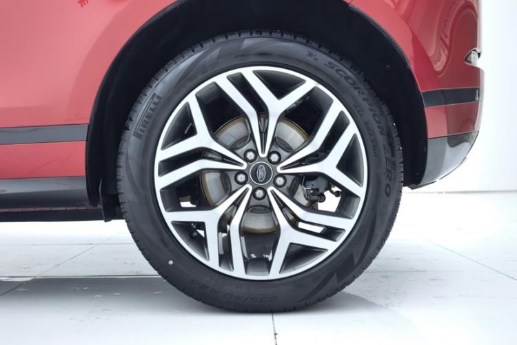 Used Land Rover Range Rover Evoque 2021 Range Rover Velar 249 PS R-Dynamic S Performance Edition