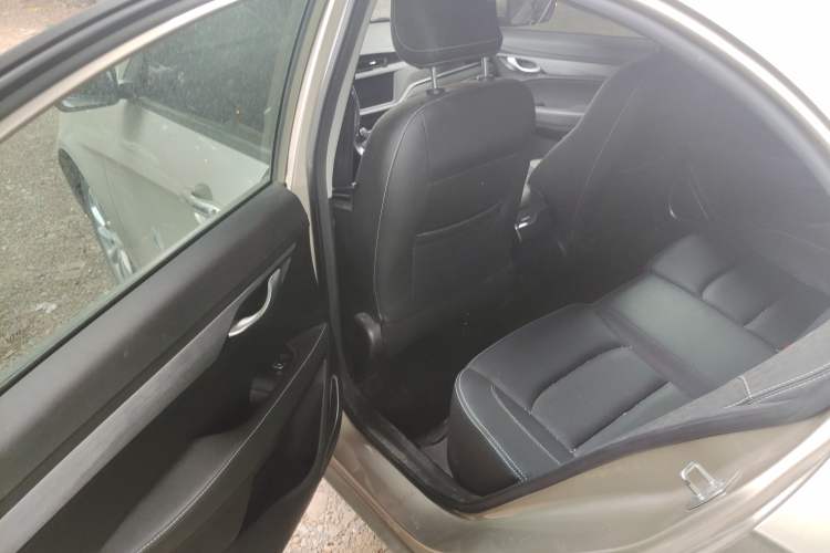 Used Geely Auto Emgrand 2021 UP 1.5L CVT Luxury Model Interior 2