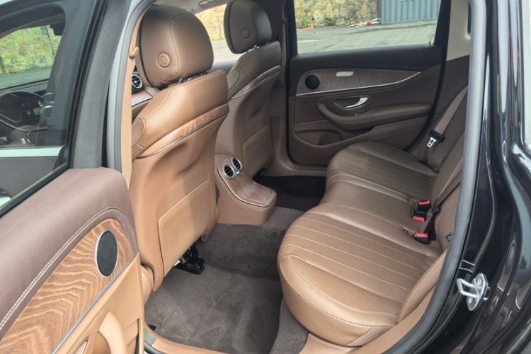 Used Mercedes-Benz E-Class 2022 Second Facelift E 260 L