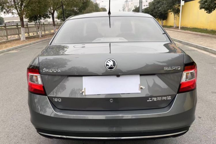 Used Skoda Rapid 2018 1.6L Manual Comfort Edition