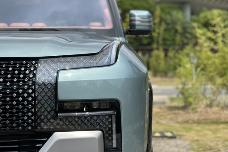 Used Yangwang U8 2023 Luxury Edition
