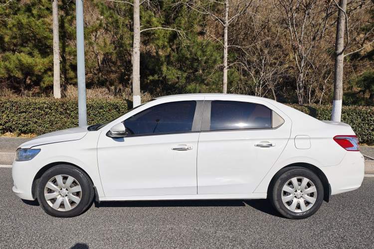 Used Peugeot 301 2016 1.6L Automatic Comfort Edition
