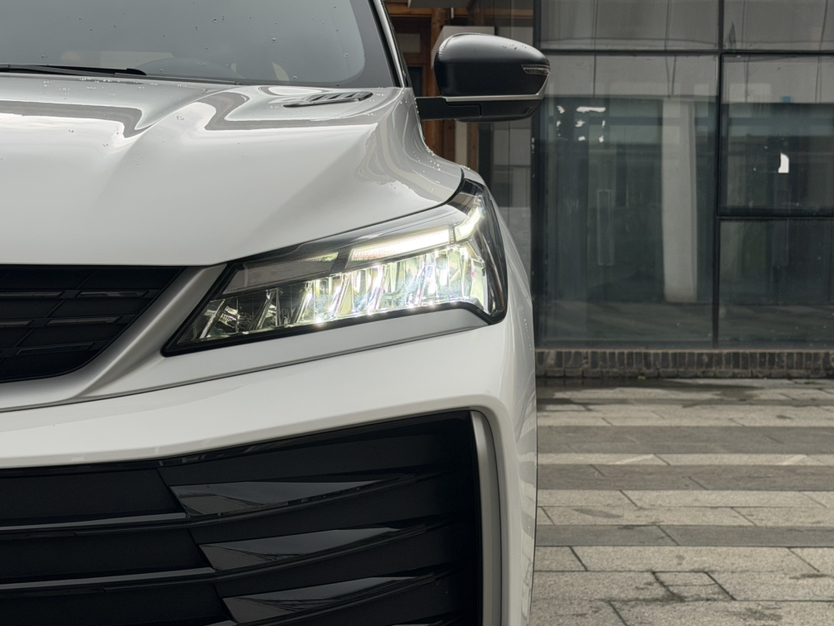 Geely Auto Coolray 2025 Bin Yue L 1.5T DCT Starlight Edition — снимка 8