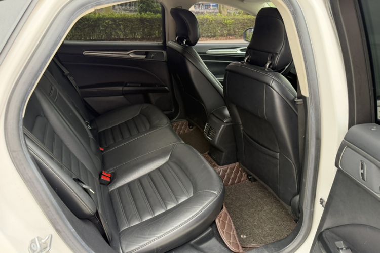 Used Ford Mondeo 2017 EcoBoost 200 Stylish Model
