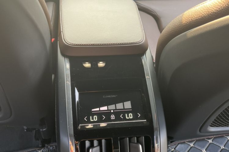 Used Volvo S90 2023 B5 Zhiyuan Luxury Edition