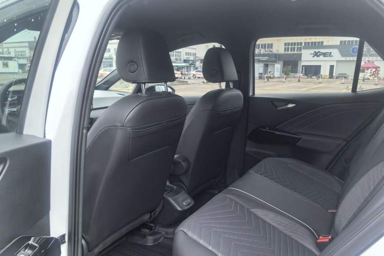 Used Volkswagen ID.3 2024 Pure & Smart Edition
